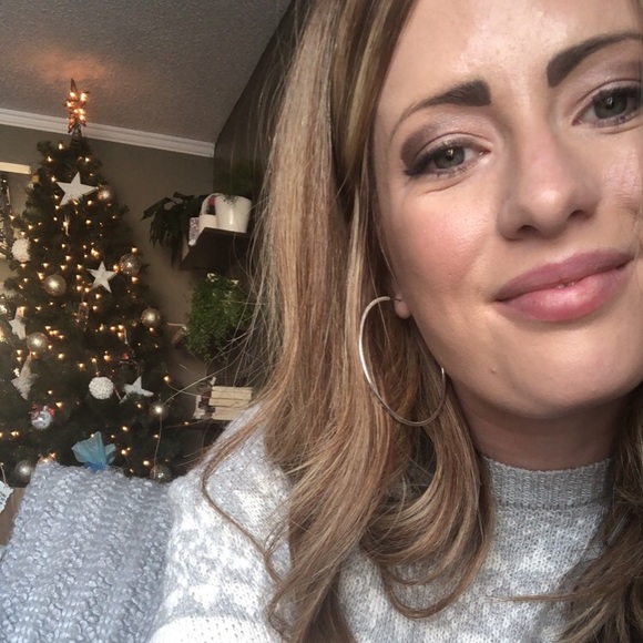 Meet your Posher, Cally - Picture 1 of 1